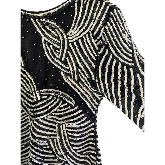 Eve’s Allure Women's Black & White Long Sleeve Sequined Top large - Picture 3 of 4